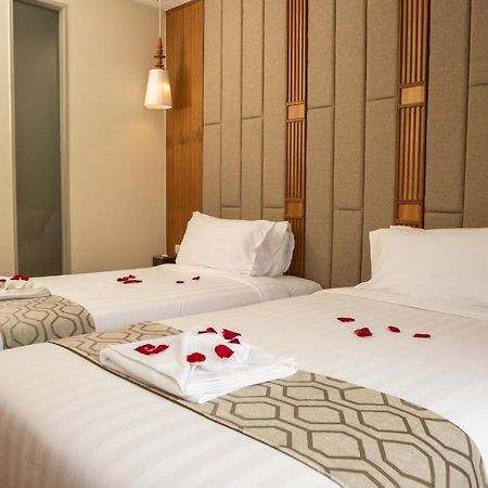 Lanna Thaphae Hotel Chiang Mai Esterno foto