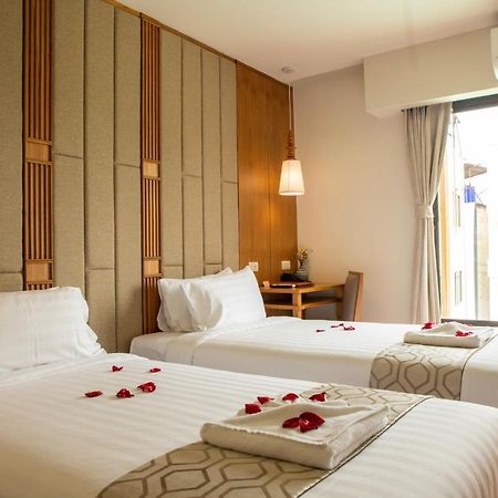 Lanna Thaphae Hotel Chiang Mai Esterno foto