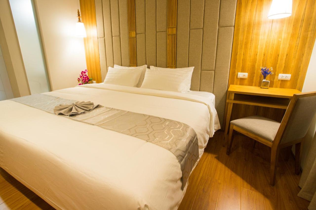 Lanna Thaphae Hotel Chiang Mai Esterno foto