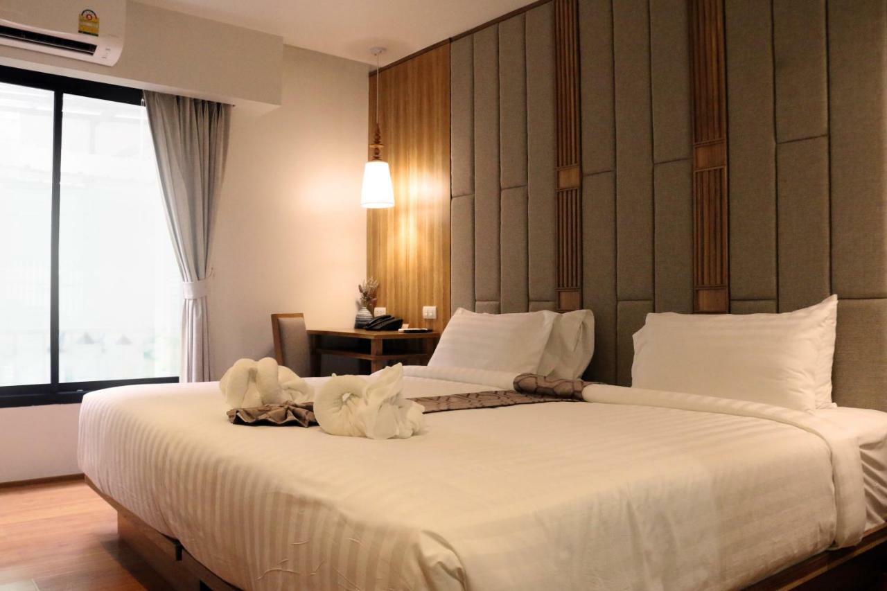 Lanna Thaphae Hotel Chiang Mai Esterno foto
