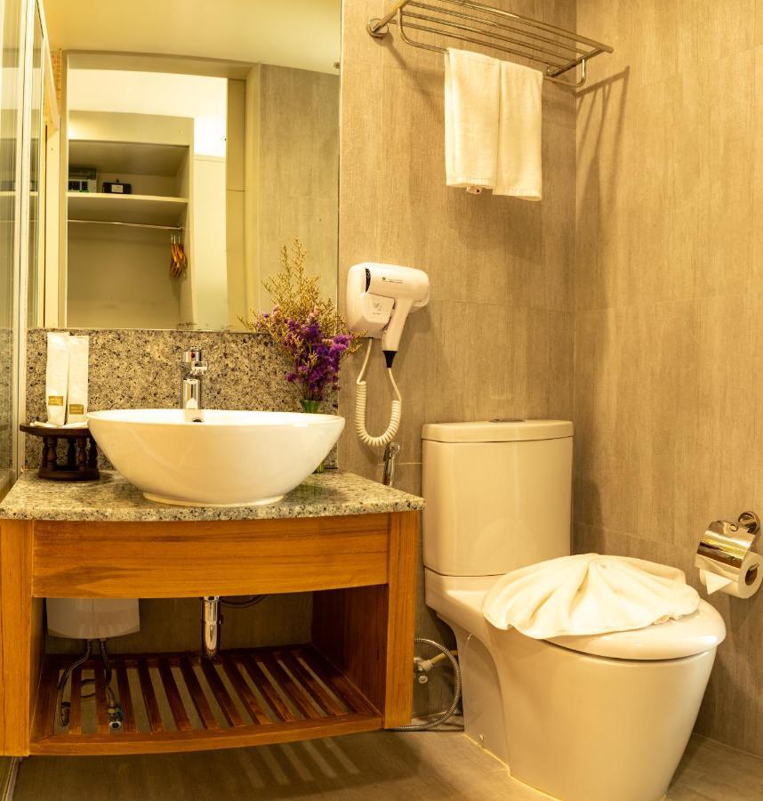 Lanna Thaphae Hotel Chiang Mai Esterno foto