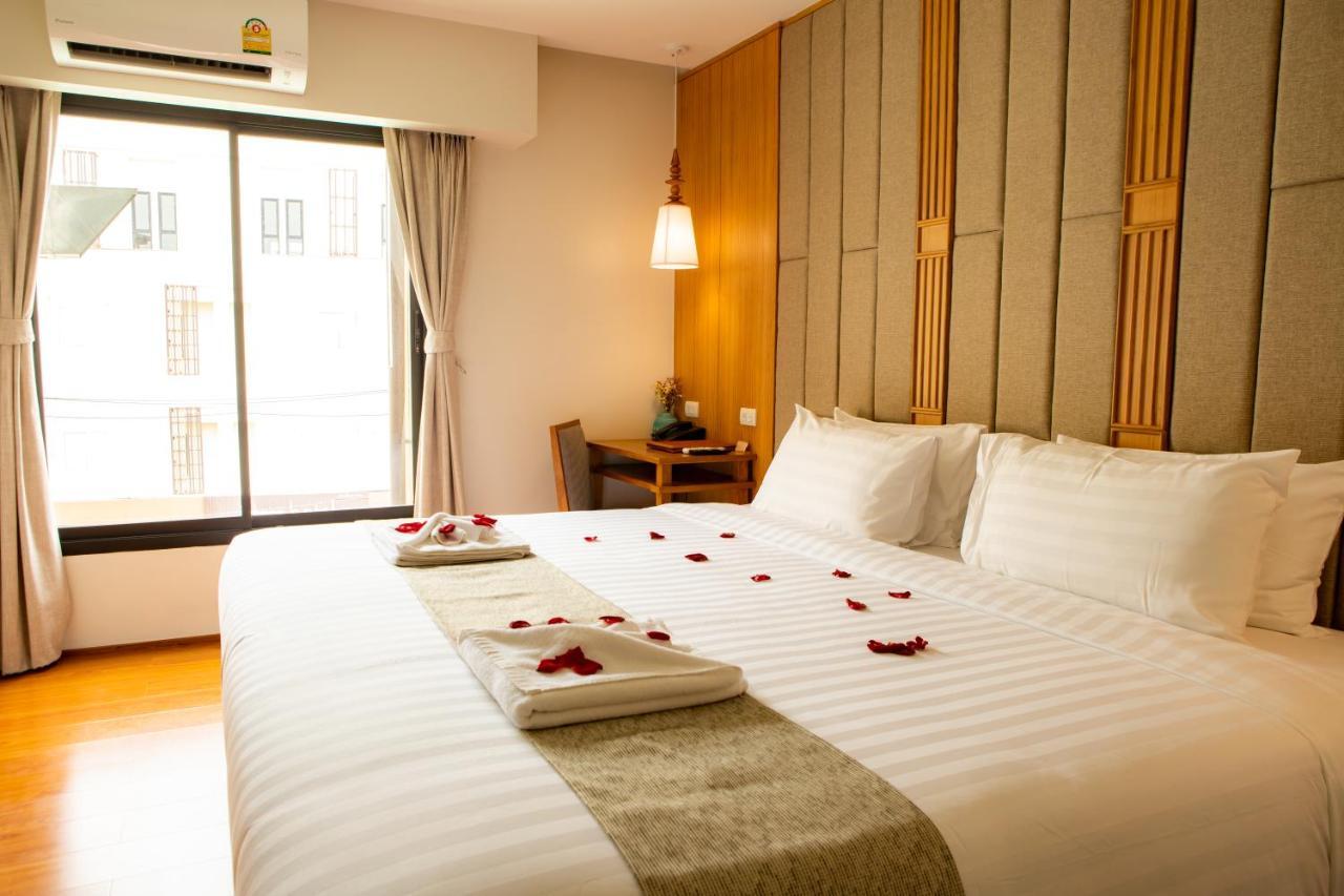 Lanna Thaphae Hotel Chiang Mai Esterno foto